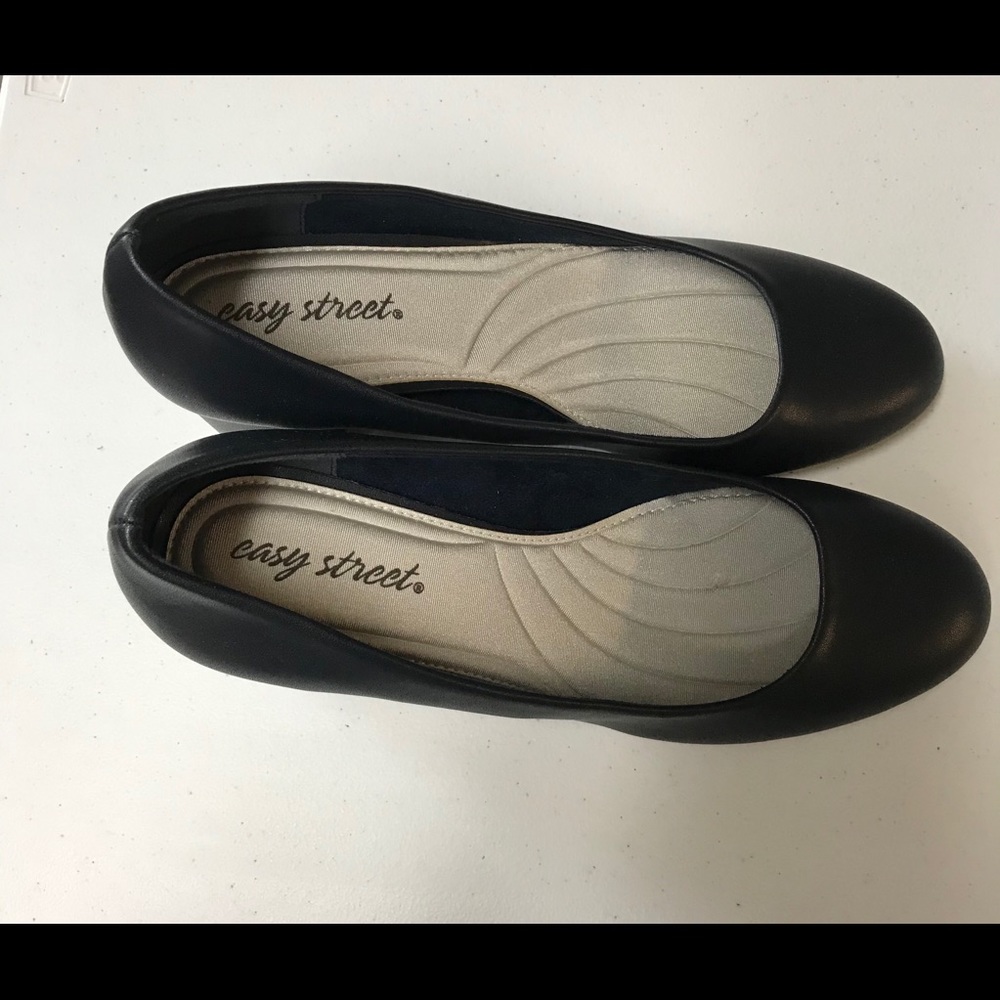 Easy Street Blue women’s Pump Shoes